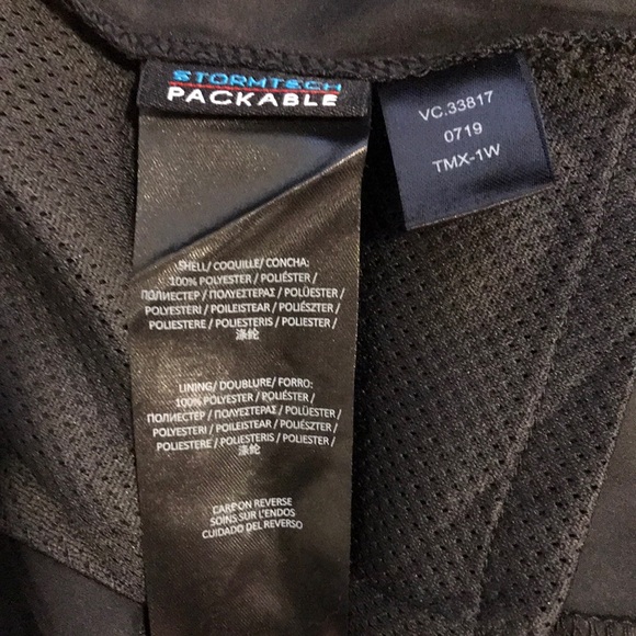 Stormtech Women's Classic Black Utility Jacket - Picture 10 of 14